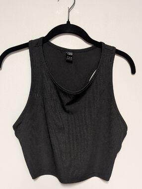 SHEIN Black Ribbed Cropped Tank